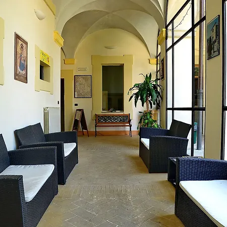 Palazzo Pierantoni ホステル *