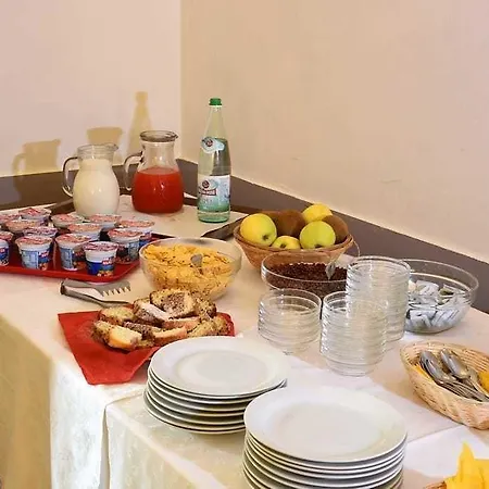 Palazzo Pierantoni Фолиньо