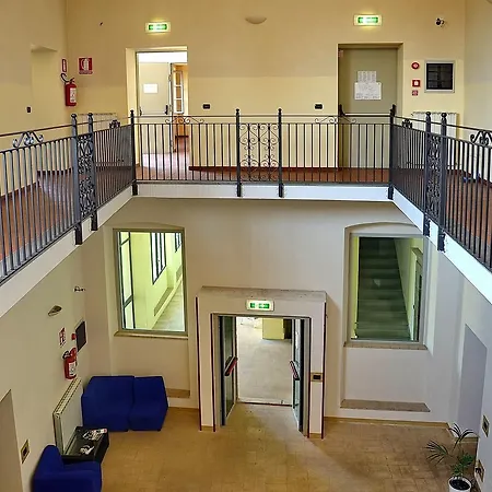 ホステル Palazzo Pierantoni *