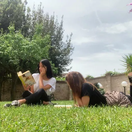 Palazzo Pierantoni Хостел