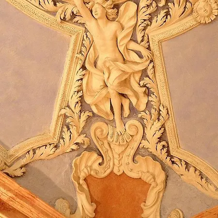 Palazzo Pierantoni ホステル フォリーニョ