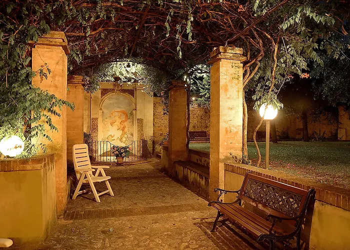 Palazzo Pierantoni Hostel Foligno