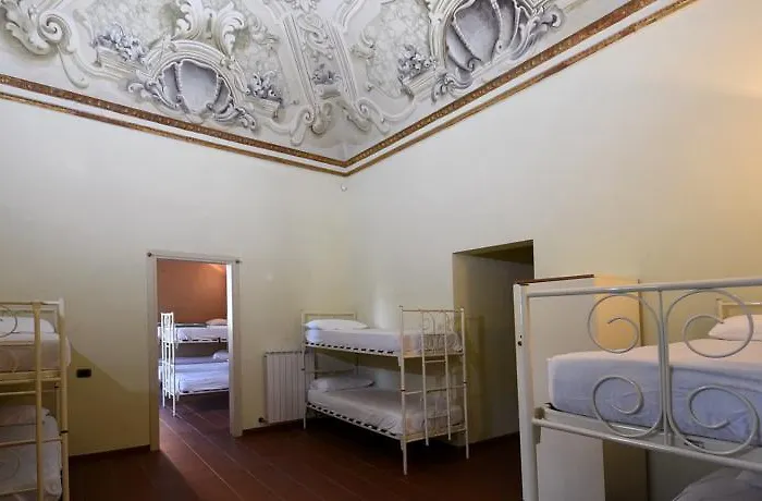 Hostel Palazzo Pierantoni