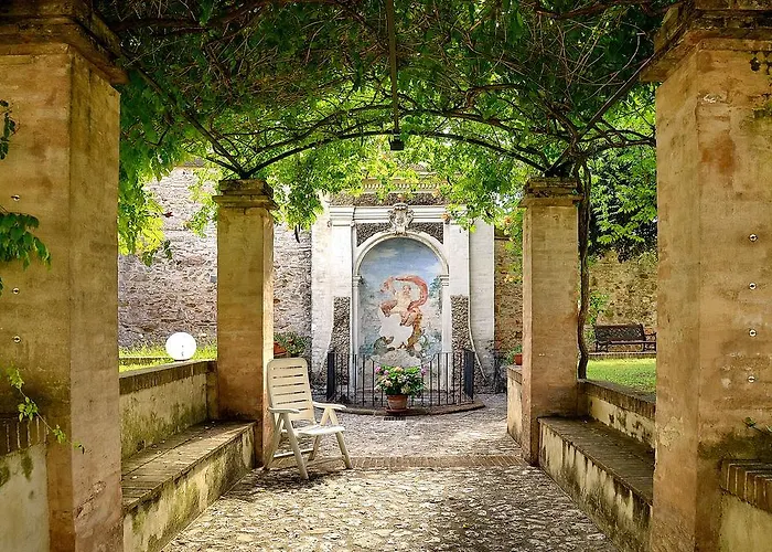 Hostel Palazzo Pierantoni