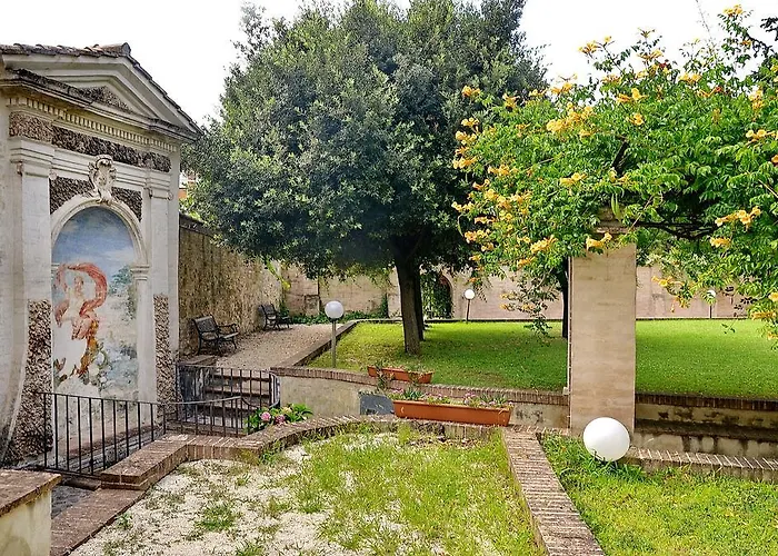 Palazzo Pierantoni Hostel Foligno