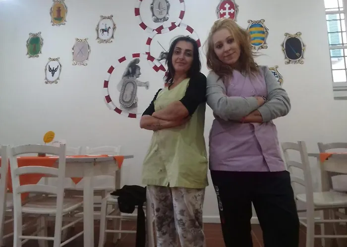 Palazzo Pierantoni Hostel *