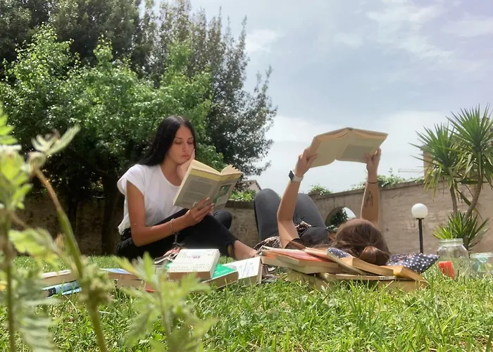 Palazzo Pierantoni Hostel *