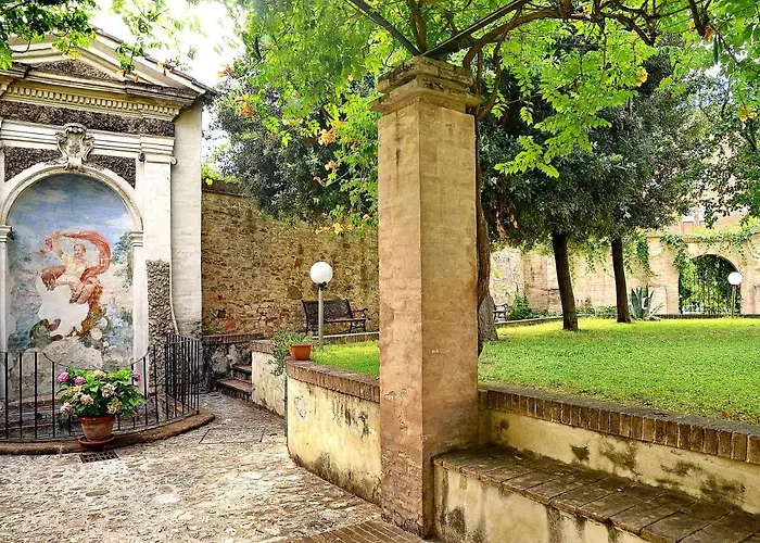 Palazzo Pierantoni Foligno