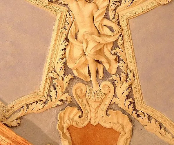 Palazzo Pierantoni Hostel Foligno